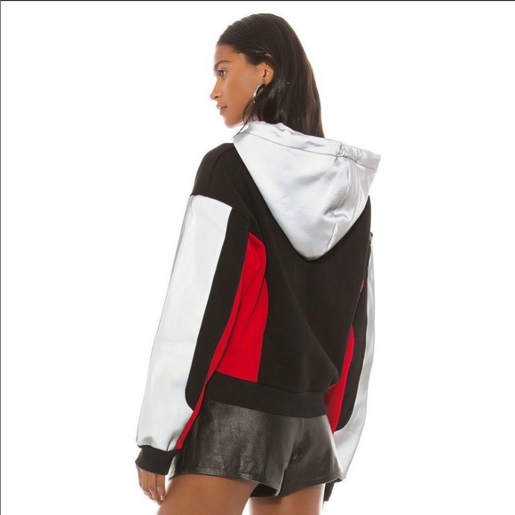 I.AM.GIA. Sweatshirt - Picture 2 of 6